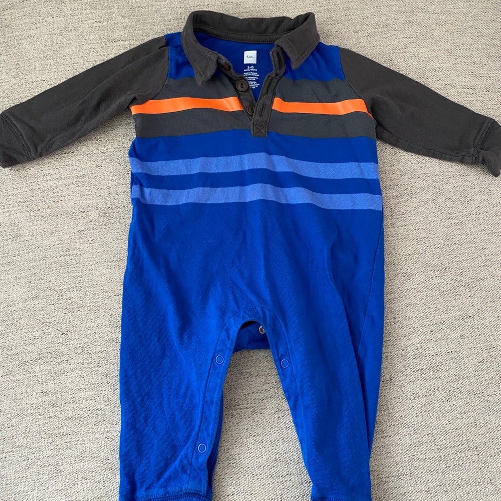 Tea baby outfit
